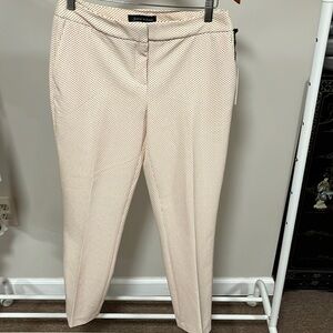 Jasmine and Julianna pants size US six
